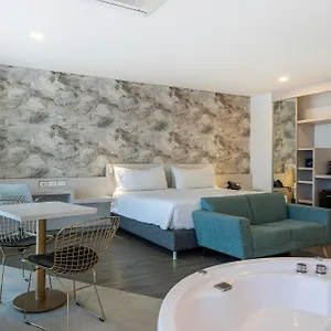 Hotel Black Tower Premium, Bogota
